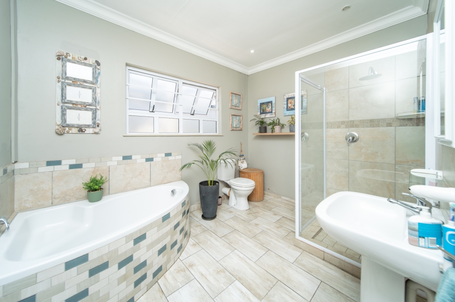 3 Bedroom Property for Sale in Vincent Eastern Cape